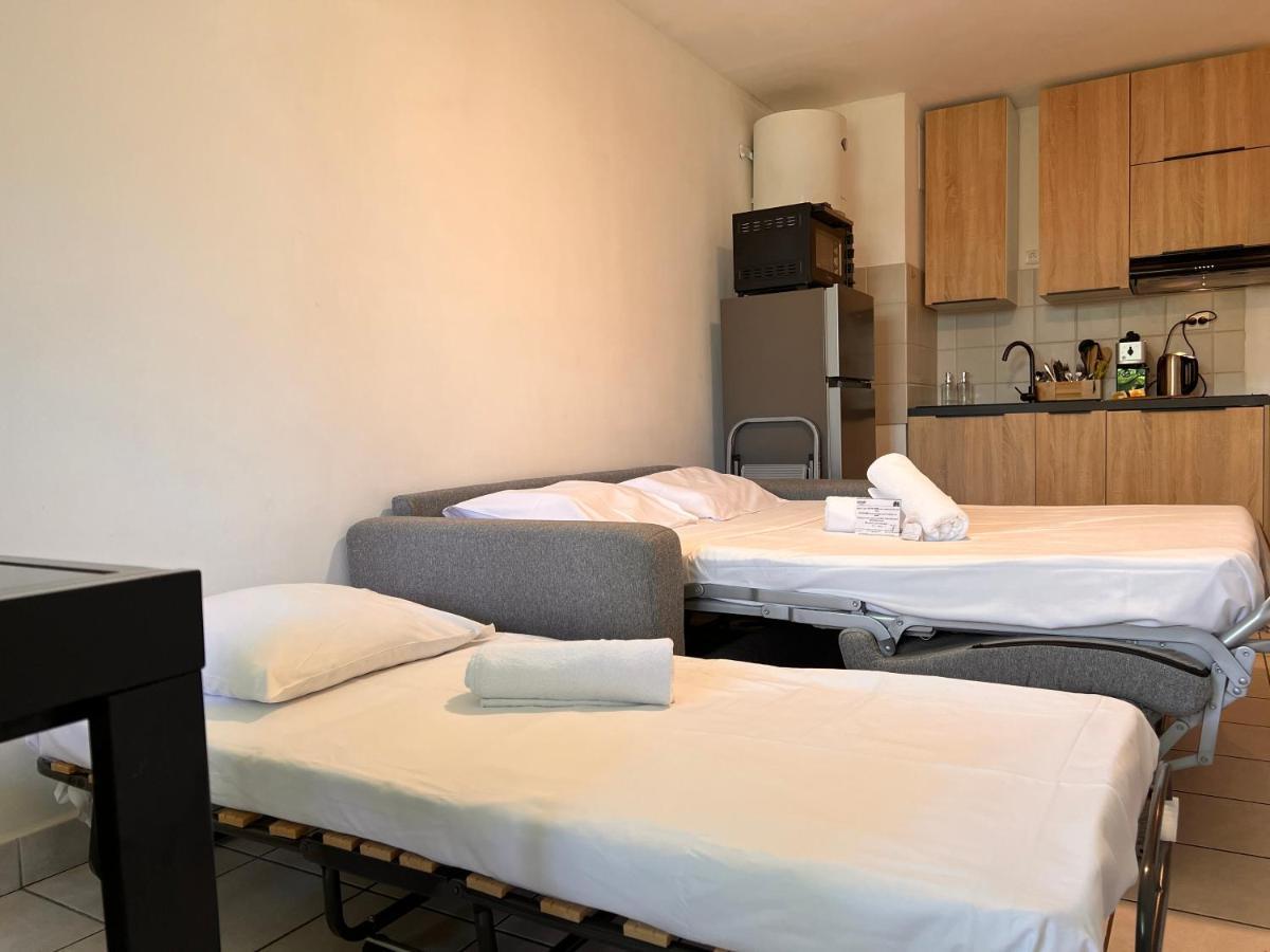 Le Ti Canbou - Studio - Pres De La Plage -By Sister Home Saint-Gilles Les Bains Exterior photo